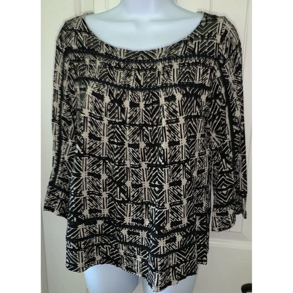 Lucky Brand Hatch Print Top Blouse Women’s Sz MEDIUM Black Ivory Crochet Trim